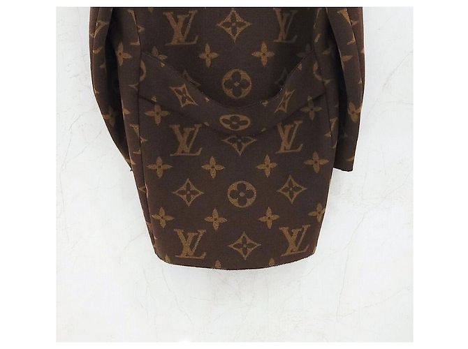 Louis Vuitton Abrigo Monogram con detalles Low Edge Negro - vista 5
