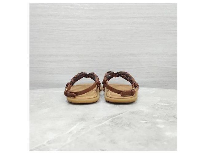 Miu Miu Sandali con cinturino in pelle intrecciata Cognac Marrone - vista 3