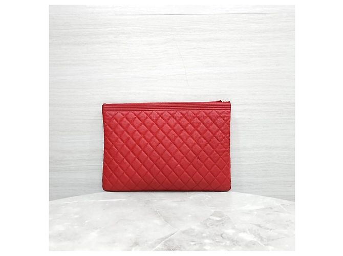 Chanel Borsa a Pochette Boy Caviar Large Red Gold Series Rosso - vista 3