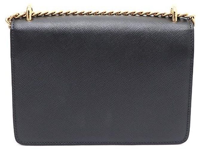 Prada Borsa a spalla e crossbody Saffiano Envelope con catena dorata Nero - vista 3