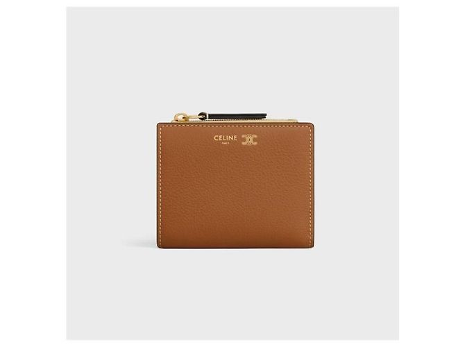 Céline Cartera compacta de piel de becerro granulada suave marrón monedero para mujer Castaño - vista 2