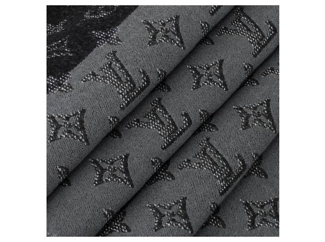Louis Vuitton Cachecol Monogram Heritage Black Preto - vista 4