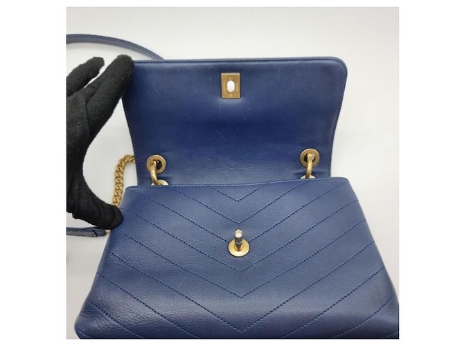 Chanel Chevron Python Schultertasche mit Klappe und Henkel in Navy Blau - Ansicht 10