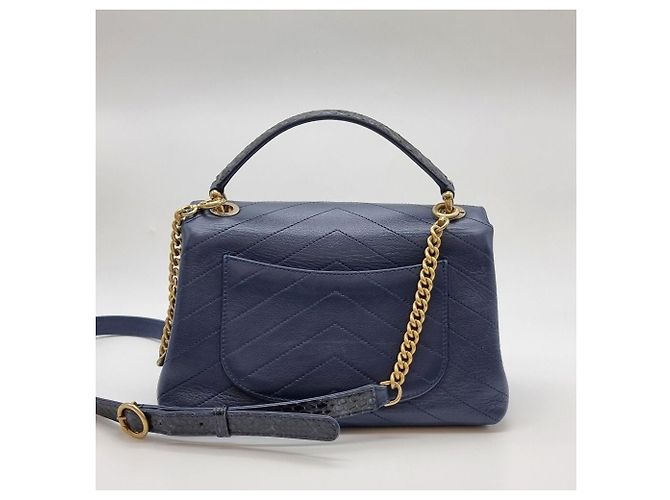Chanel Chevron Python Schultertasche mit Klappe und Henkel in Navy Blau - Ansicht 8