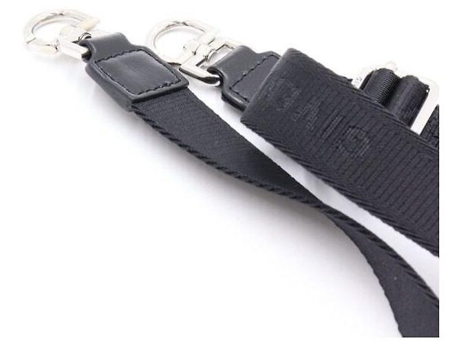 Givenchy Pequena mala de ombro e mala tiracolo com recortes Preto - vista 7