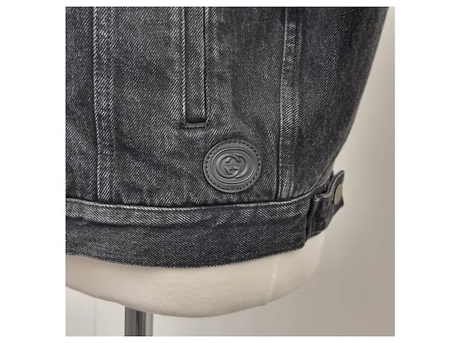 Gucci Giacca in denim nero lavato con patch a scritte Multicolore - vista 6