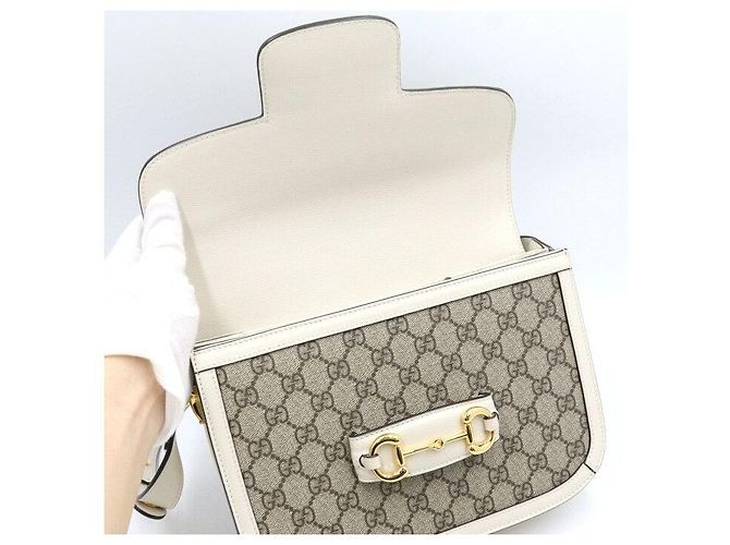 Horsebit 1955 Gucci Borsa a tracolla Horsebit White GG Supreme Canvas - vista 6