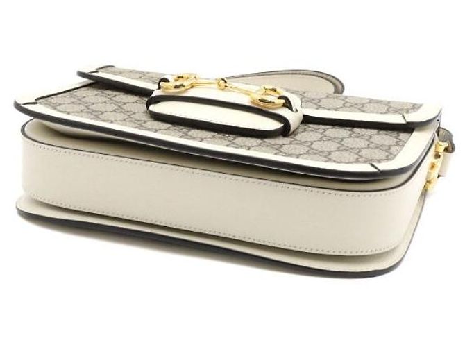 Horsebit 1955 Gucci Borsa a tracolla Horsebit White GG Supreme Canvas - vista 7