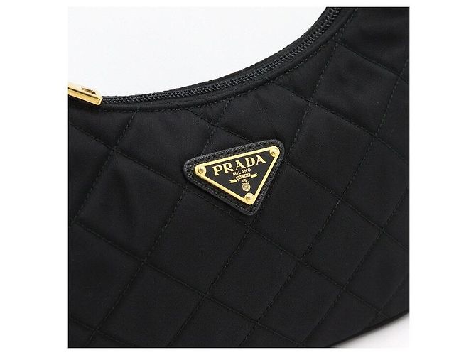 Prada Sac à épaule hobo pour femme en nylon matelassé avec logo triangulaire - vue 4