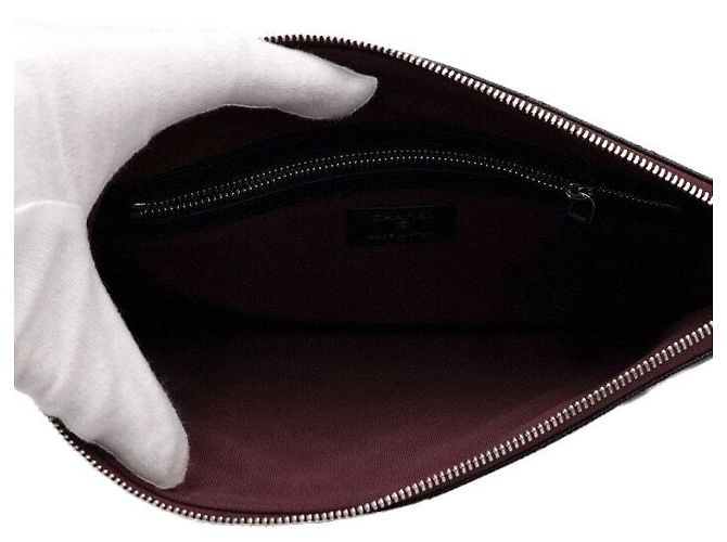 Chanel Borsa a Pochette Classic New Medium in Caviar Nero con Logo CC Argento - vista 6