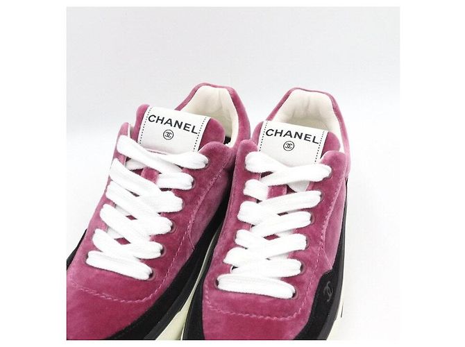 Chanel Sneakers in camoscio vellutato da donna Porpora - vista 5