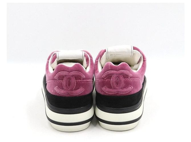 Chanel Sneakers in camoscio vellutato da donna Porpora - vista 6
