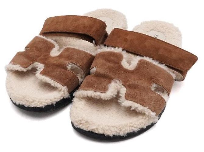 Hermès Sandali da uomo in camoscio Brown Craft Ecru con logo e shearling Marrone - vista 6