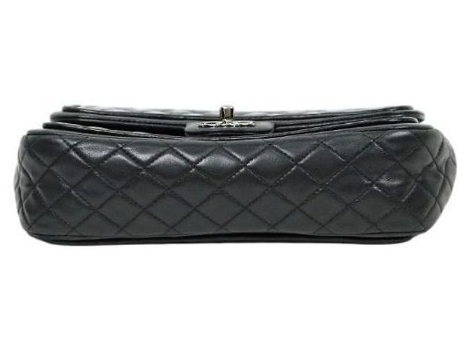 Chanel Borsa a tracolla con catena in vernice nera Nero - vista 4