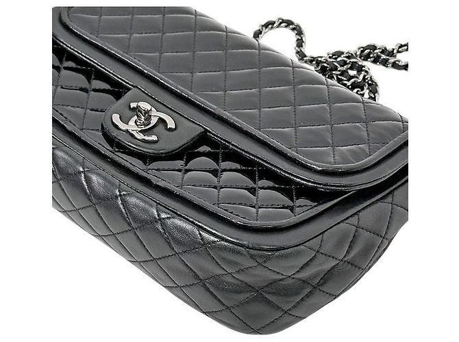 Chanel Borsa a tracolla con catena in vernice nera Nero - vista 5