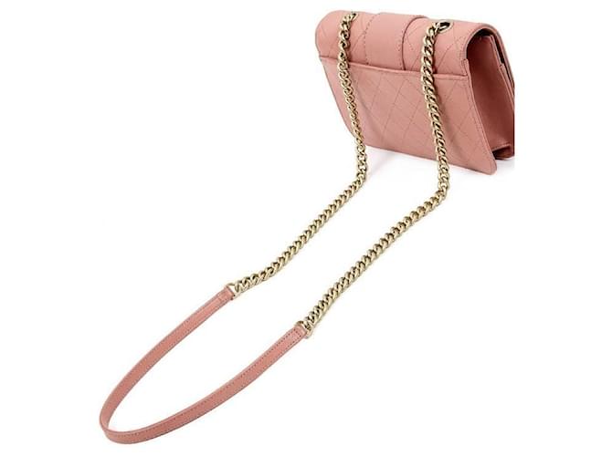 Chanel Borsa a tracolla matelassé rosa con patta e catena - vista 8