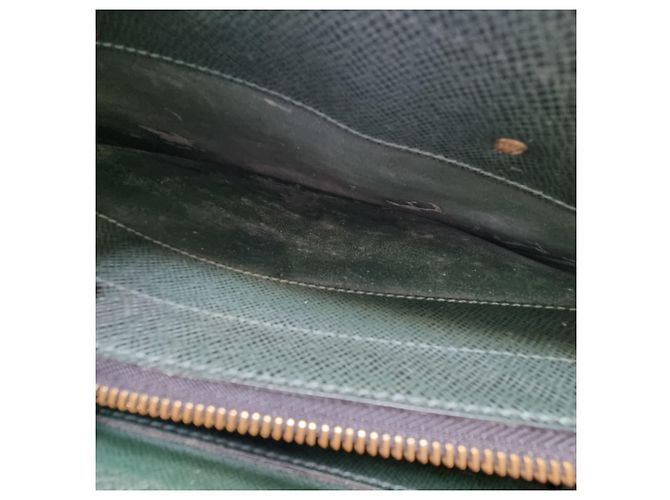 Louis Vuitton Taiga Lozan Green Document Bag Unisex (High-Grade Briefcase, Including Wallet) - view 19