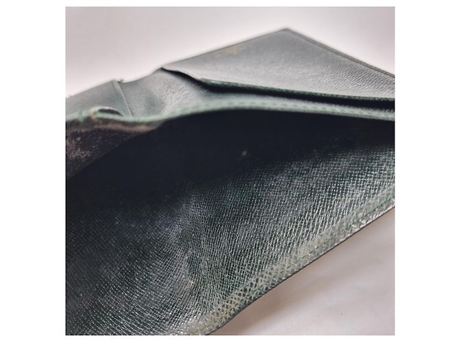 Louis Vuitton Taiga Lozan Green Document Bag Unisex (High-Grade Briefcase, Including Wallet) - view 21