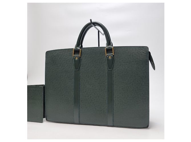 Louis Vuitton Taiga Lozan Green Document Bag Unisex (High-Grade Briefcase, Including Wallet) - view 3