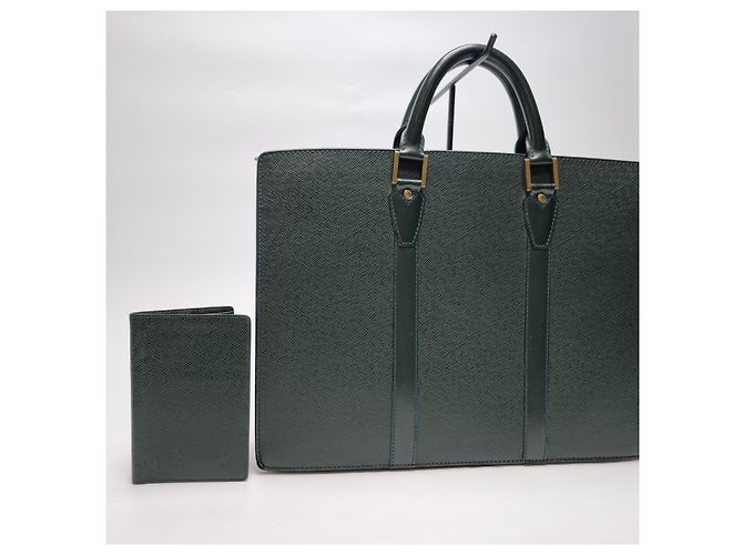 Louis Vuitton Taiga Lozan Green Document Bag Unisex (High-Grade Briefcase, Including Wallet) - view 4