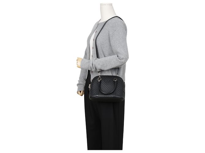 Gucci Mini Bolso Tote Dome de Piel Microsima Negro - vista 13