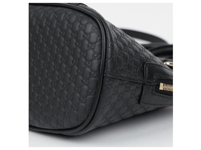Gucci Mini Bolso Tote Dome de Piel Microsima Negro - vista 8