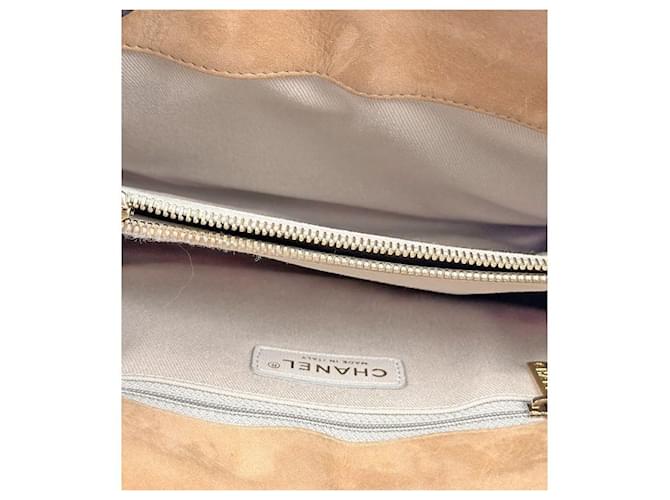 Chanel Borsa a tracolla beige con tasca Marrone - vista 10