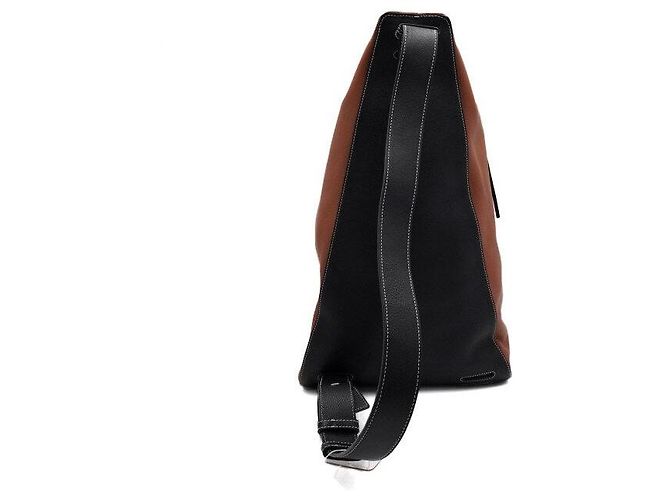 Loewe Zaino sling in pelle marrone da uomo - vista 4