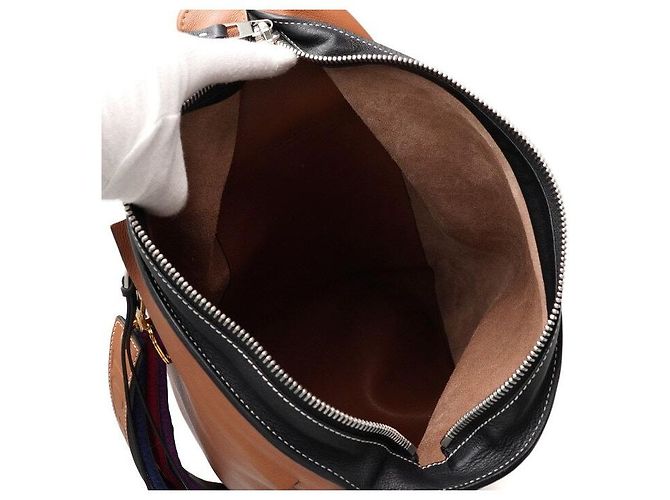 Loewe Zaino sling in pelle marrone da uomo - vista 5