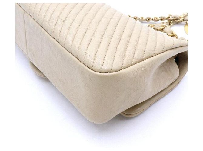Chanel Bolsa de ombro CC com corrente dourada em couro de bezerro bege chevron Marrom - vista 7