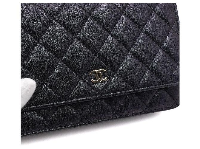 Chanel Sac à épaule et sac bandoulière à chaîne CC dorée Noir - vue 8