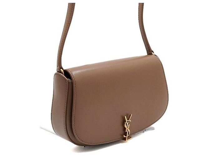 Saint Laurent Borsa a tracolla mezza luna Mini Voltaire in vitello Dark Cocoa - vista 4