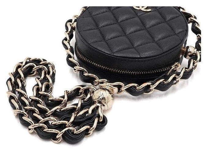 Chanel Borsa pouch in pelle d'agnello nera con tracolla a catena e CC dorati Season Nero - vista 3