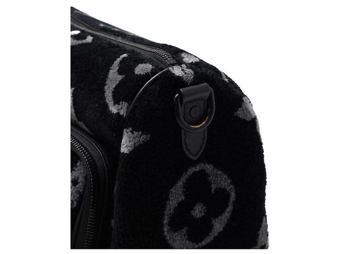 Louis Vuitton Borsa a tracolla da uomo Keepall Bandoulière in shearling nero Monogram - vista 9