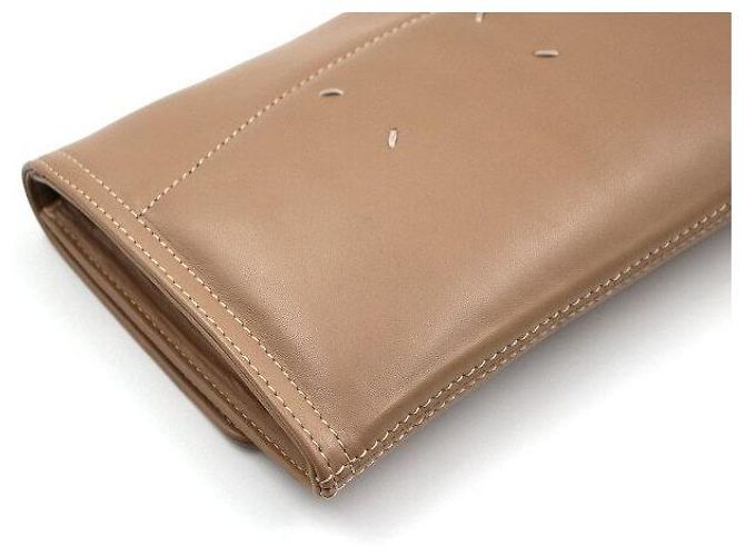 Maison Martin Margiela Clutch con patta e logo dorato - vista 5