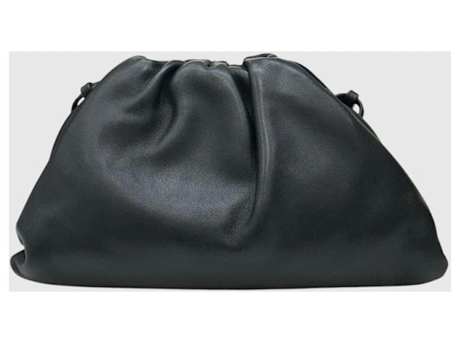 Bottega Veneta Mini Pouch Dumpling Bag Black Nero - vista 2