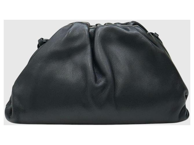 Bottega Veneta Mini Pouch Dumpling Bag Black Nero - vista 8