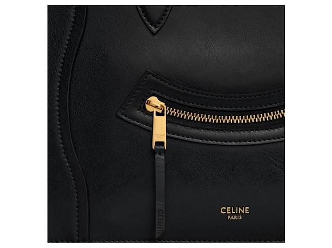 Céline Pouch Medium in vitello lucido nero - vista 5