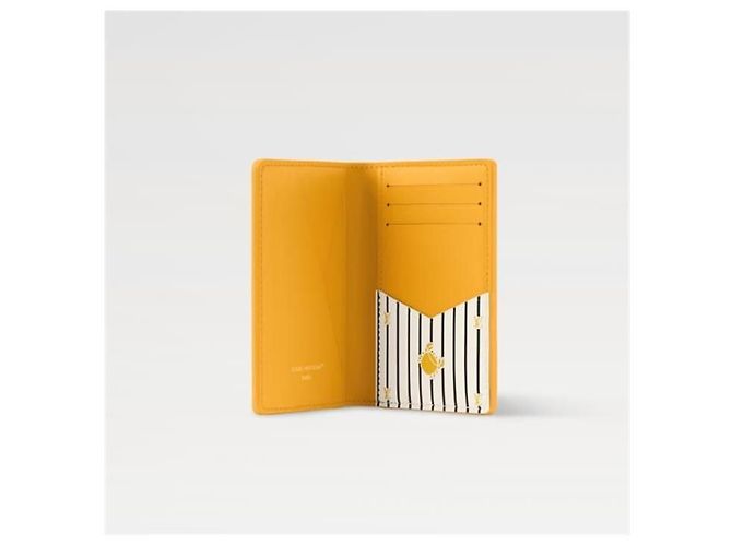 Louis Vuitton Portafoglio da uomo Pocket Organizer in pelle Epi gialla Giallo - vista 4