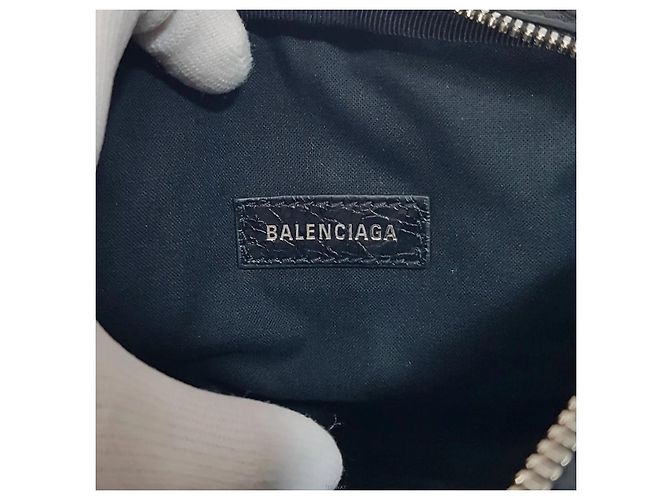 Balenciaga Borsa a tracolla Le Cagole Nero - vista 8