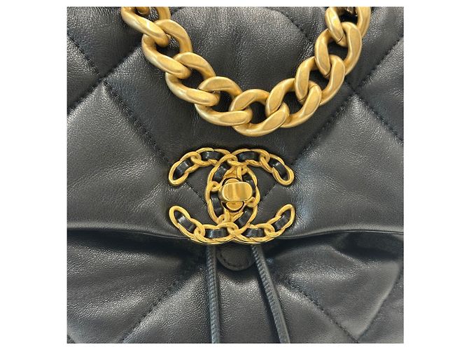 Chanel 19 Chanel Rucksack aus Lammleder Gold Golden - Ansicht 11