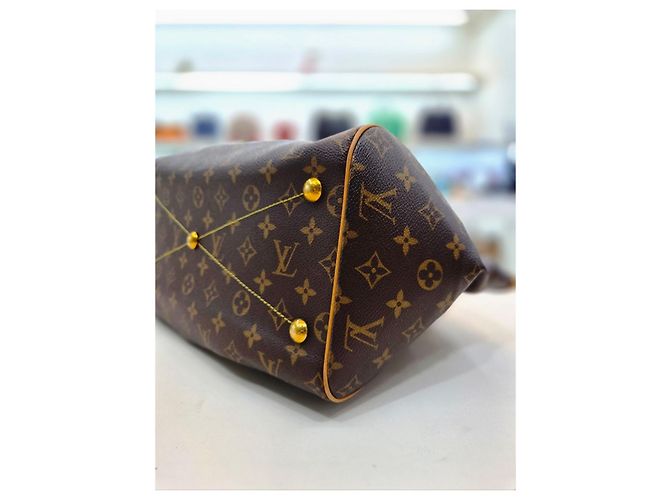 Louis Vuitton Borsa a mano e a tracolla Monogram Tivoli GM Marrone - vista 19