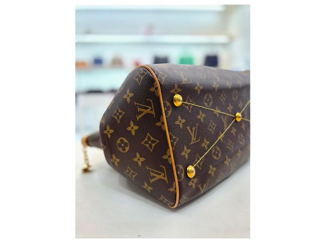 Louis Vuitton Borsa a mano e a tracolla Monogram Tivoli GM Marrone - vista 9