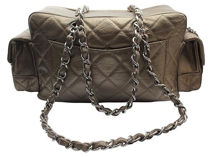 Chanel Borsa a tracolla Cambon Pocket Tote con logo CC metallizzato oro D'oro - vista 3