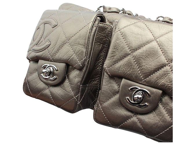 Chanel Borsa a tracolla Cambon Pocket Tote con logo CC metallizzato oro D'oro - vista 6