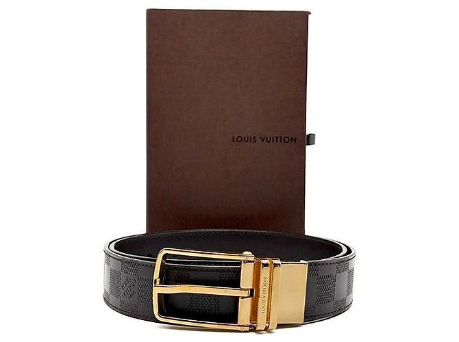 Louis Vuitton Reversible Boston Belt Black - view 8