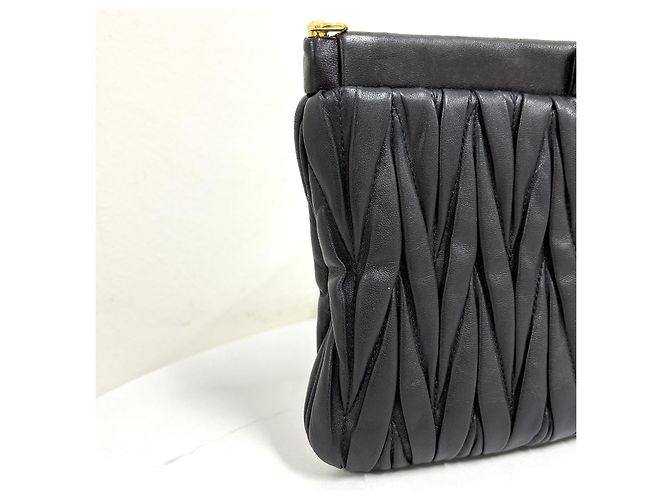 Miu Miu Borsa crossbody a catena Nera Nero - vista 8