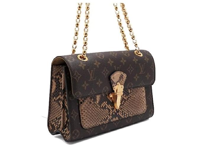 Louis Vuitton Borsa a tracolla e crossbody Monogram Python Victorie Flap Gold Chain Multicolore - vista 3