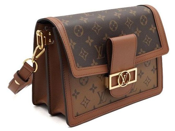 Louis Vuitton Sac à épaule et sac bandoulière Dauphine MM en toile Monogram pour femme - vue 3