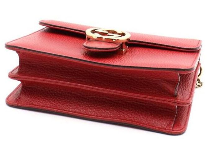 Gucci Bolsa de ombro pequena vermelha com elos entrelaçados e corrente dourada Vermelho - vista 7